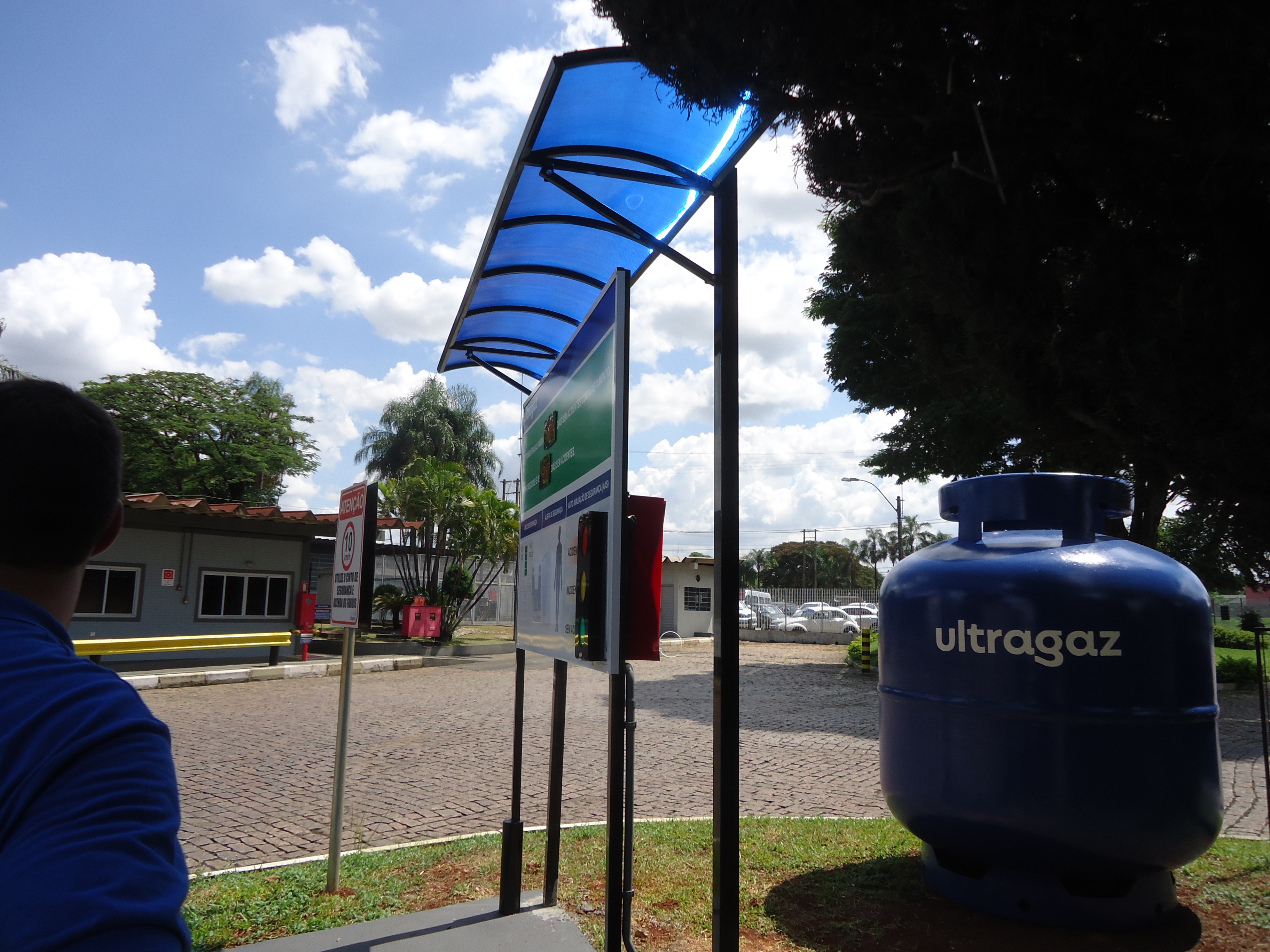 Toldos de policarbonato Toldos de policarbonato